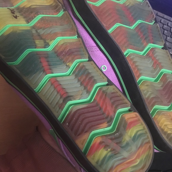 Nike 6.0 Madsteez x Stinkween Braata shoes - Picture 4 of 7